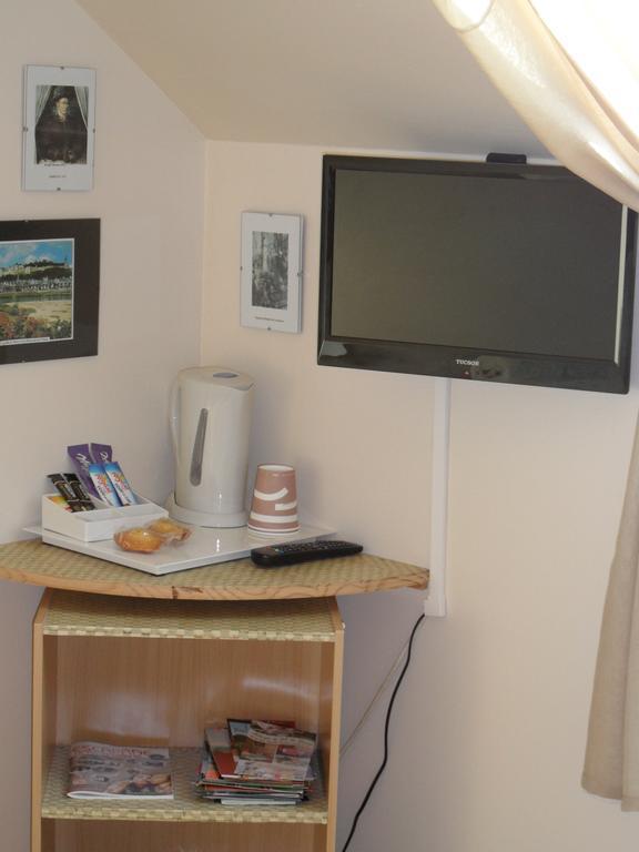 Au Repos Saint-Jean Bed and Breakfast Chinon Exterior foto